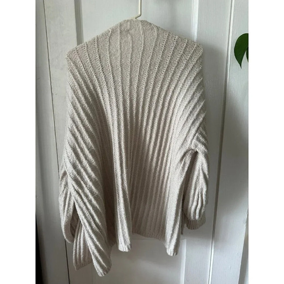 Truly Madly Deeply women’s size small cream cardigan - Picture 6 of 7
